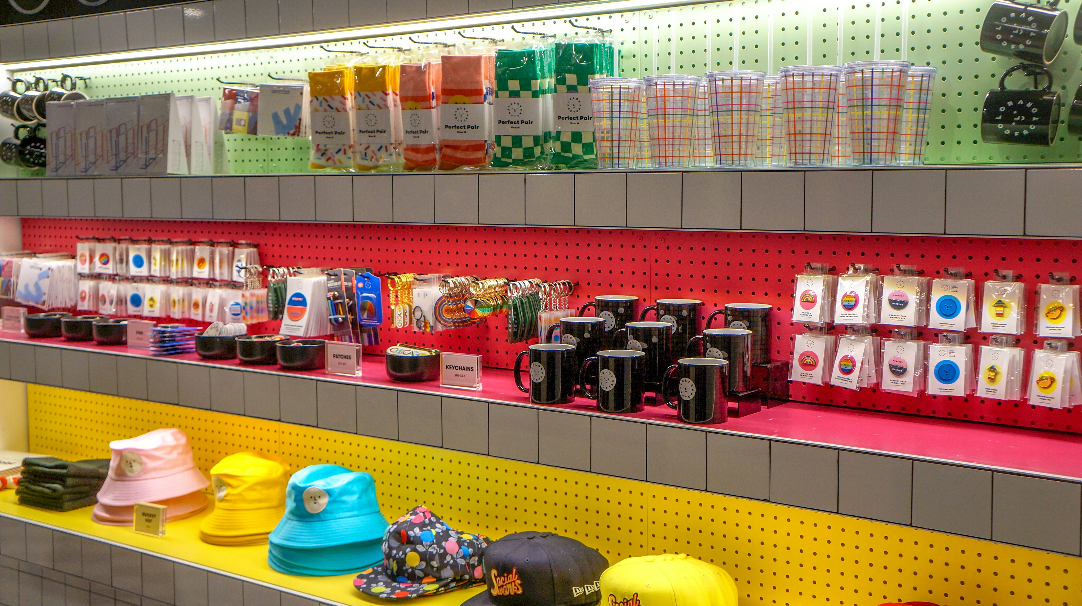 Souvenir & Merchandise